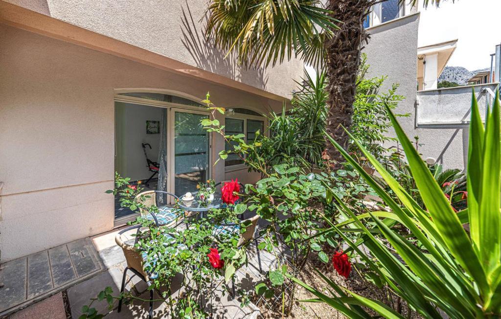 Luksuzna Villa Sa Privatnim Unutarnjim Bazenom Villa Garden Подстрана Экстерьер фото